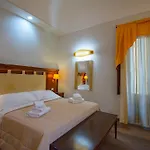 Hotel La Plumeria 4*