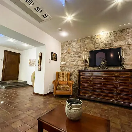 Hotel La Plumeria Cefalu