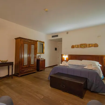 Hotel La Plumeria