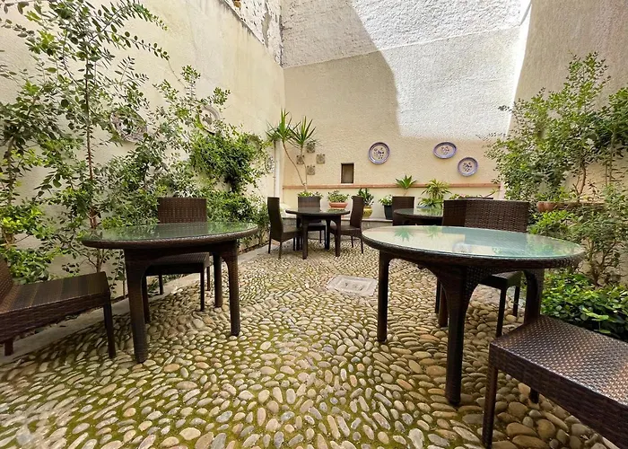 La Plumeria Otel Cefalù